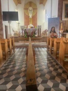 Krzyż znakiem i streszczeniem wiary